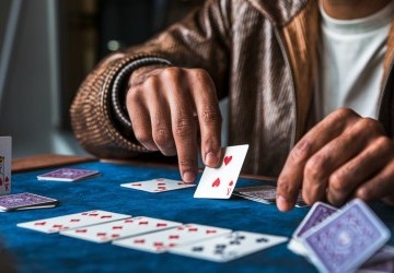 8 Américain : Règles Complètes du Jeu de Cartes 2026