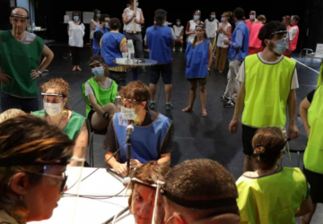 LudoVox - Virus, la pièce de théâtre par Kaedama