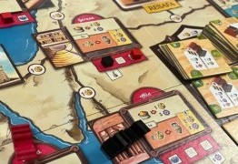 Resafa : À dos de chameau dans la cité antique